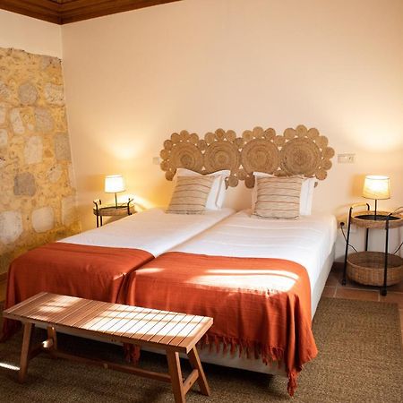 Bed and Breakfast O Pombal à Alcanena Extérieur photo