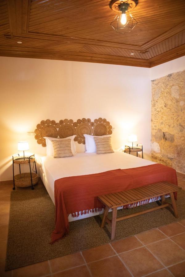 Bed and Breakfast O Pombal à Alcanena Extérieur photo