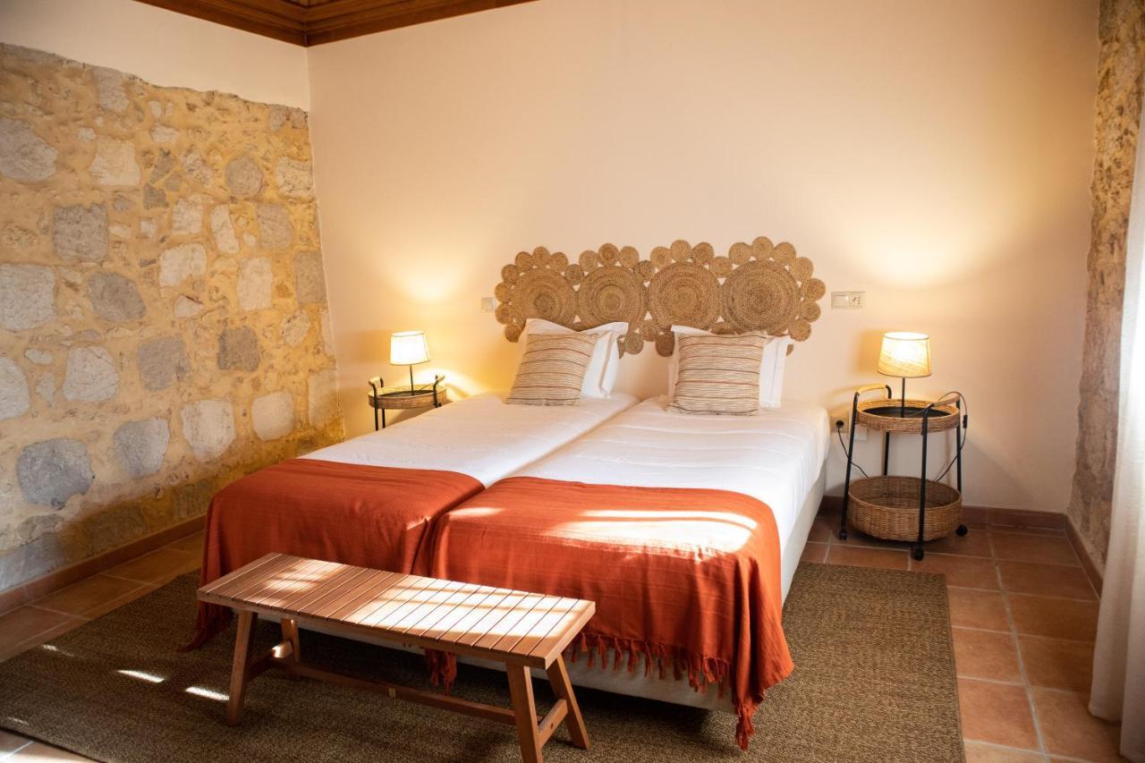 Bed and Breakfast O Pombal à Alcanena Extérieur photo